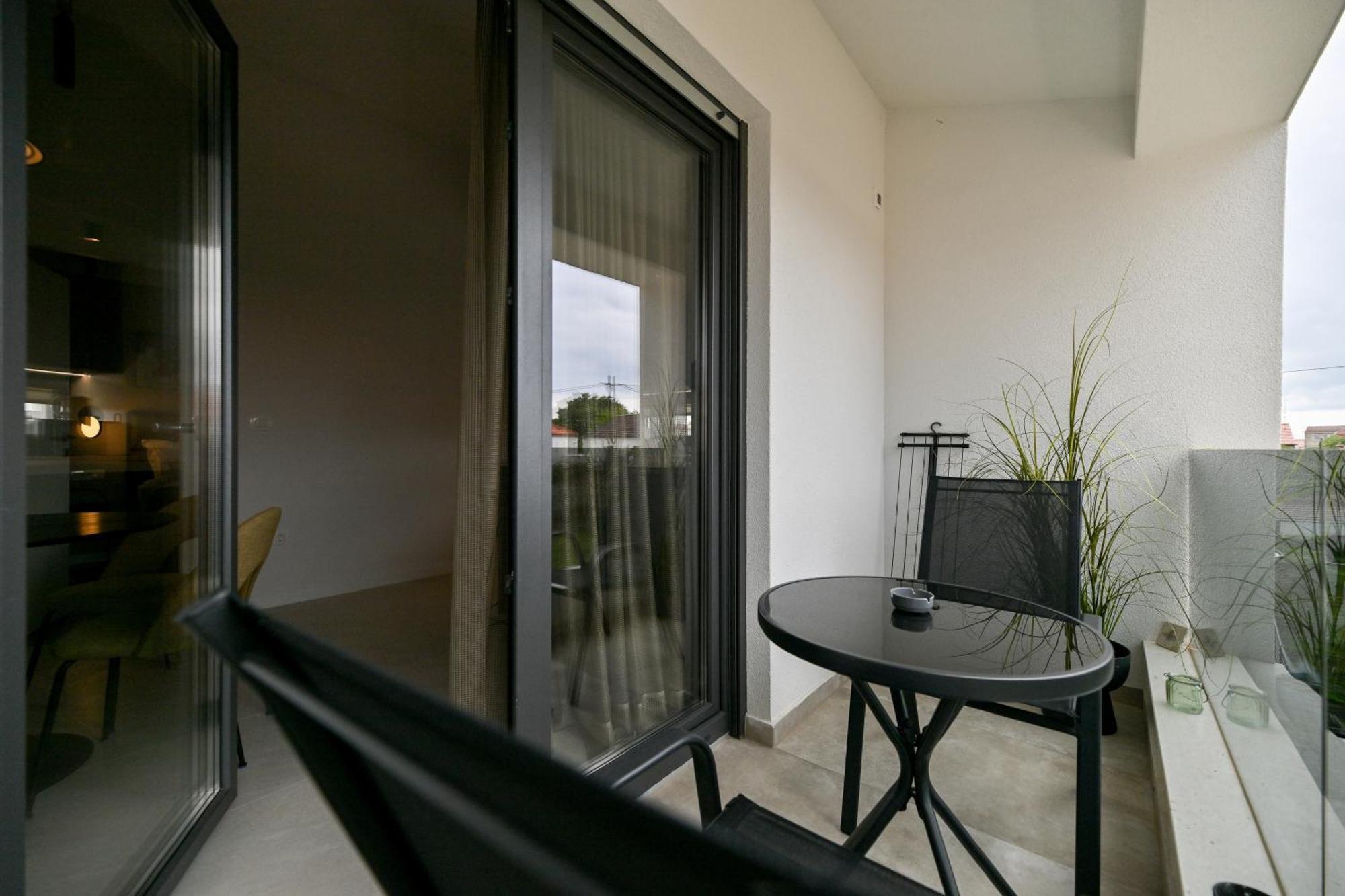 Big Sky Apartmani Zadar Bagian luar foto